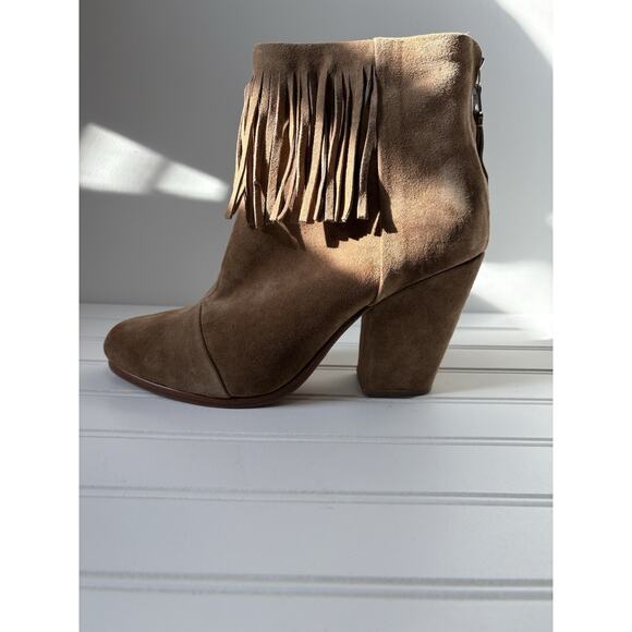 Rag & Bone Newbury Fringed Camel Suede Ankle Boots Size 10 - Picture 11 of 12